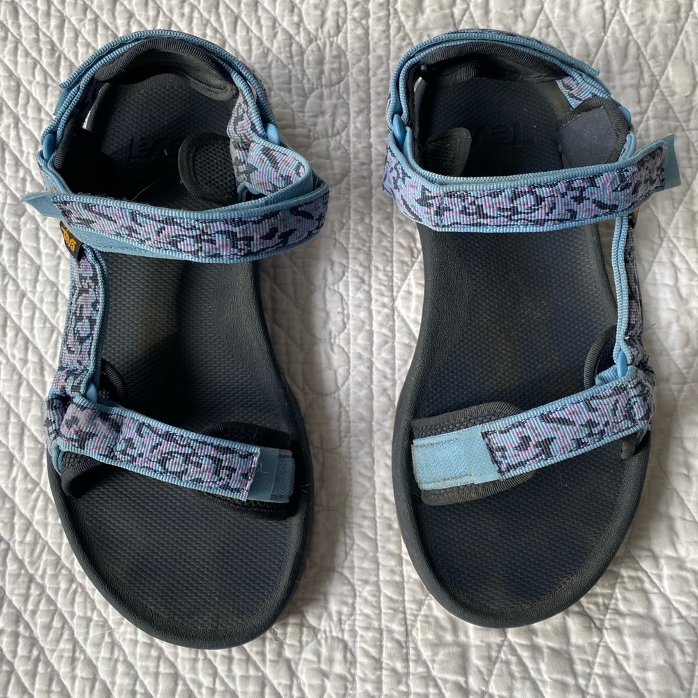 Teva hydratek sandal size 9